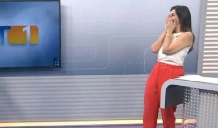 Humorista Tira A Roupa Ao Vivo Em Jornal Da Globo E Deixa Apresentadora