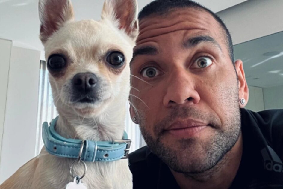 Condenado Na Espanha Daniel Alves Recebe Apoio Em Foto Postada No