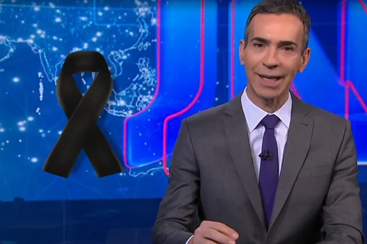 César Tralli interrompe a programação da Globo e anuncia a morte de ícone da música: ‘Estava internado’