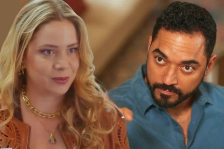 Bomba em Coração Acelerado: Ronei rouba beijo de Zilá e os dois formam um casal do mal