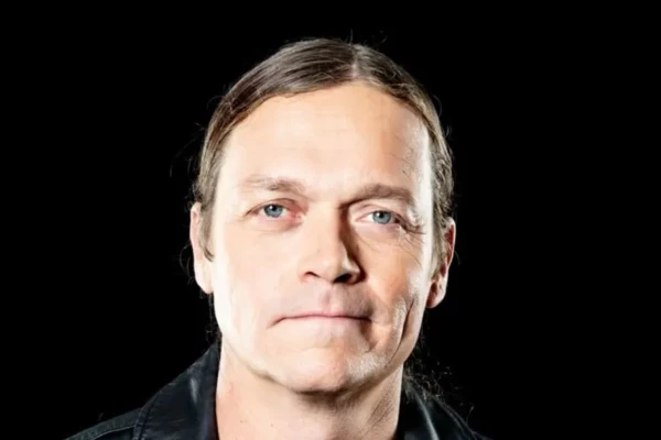 BBlMpmUlCLGtYfdSIcPFGOThv1egfYq3JkYUEKXY