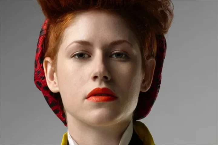 Ex-participante de reality denuncia abuso sexual e revela que enfrentou momentos difíceis no programa