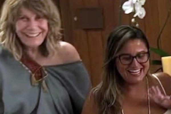 Você sabia? Renata Sorrah e Marcos Paulo têm uma filha; ela apareceu em foto rara junto com a mãe 34 SuhbAbW1l6CoNEVmcloCXu9EvwFHGYZ2y2GnSP32