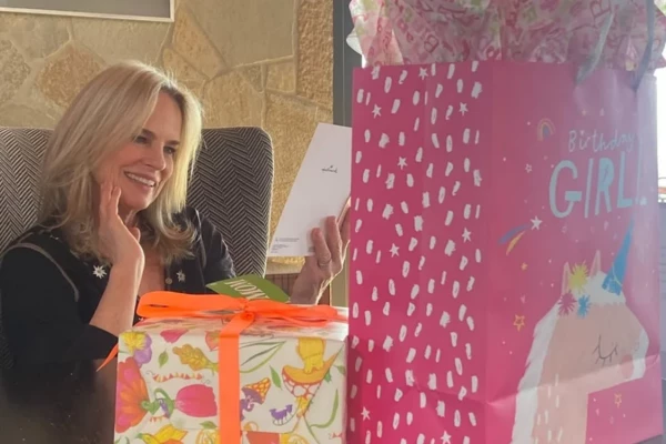 Luto: atriz de Os Caça-Fantasmas morre após lutar contra um câncer; ela deixou o marido e dois filhos 36